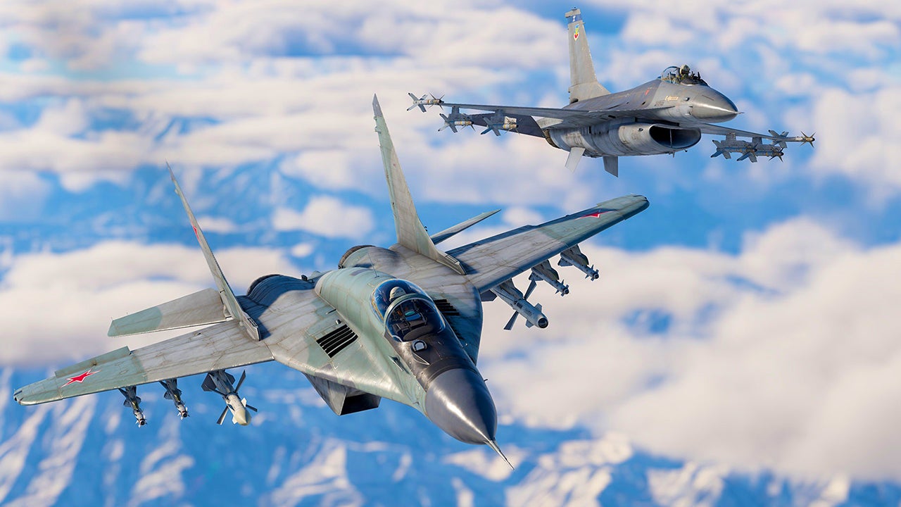 War Thunder — key art and screenshots via IGN